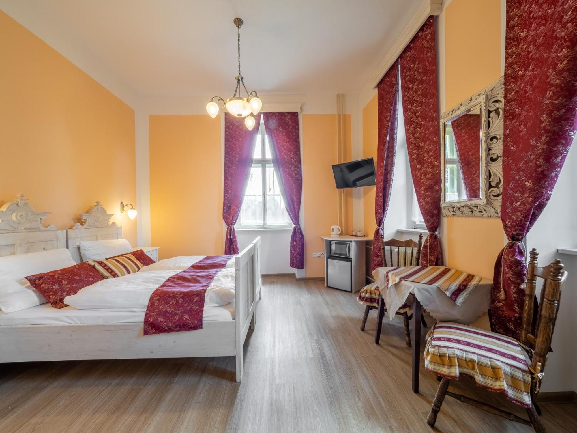 Hotel Zamecek Waldsteinovo Zatisi Svatoslav Zewnętrze zdjęcie