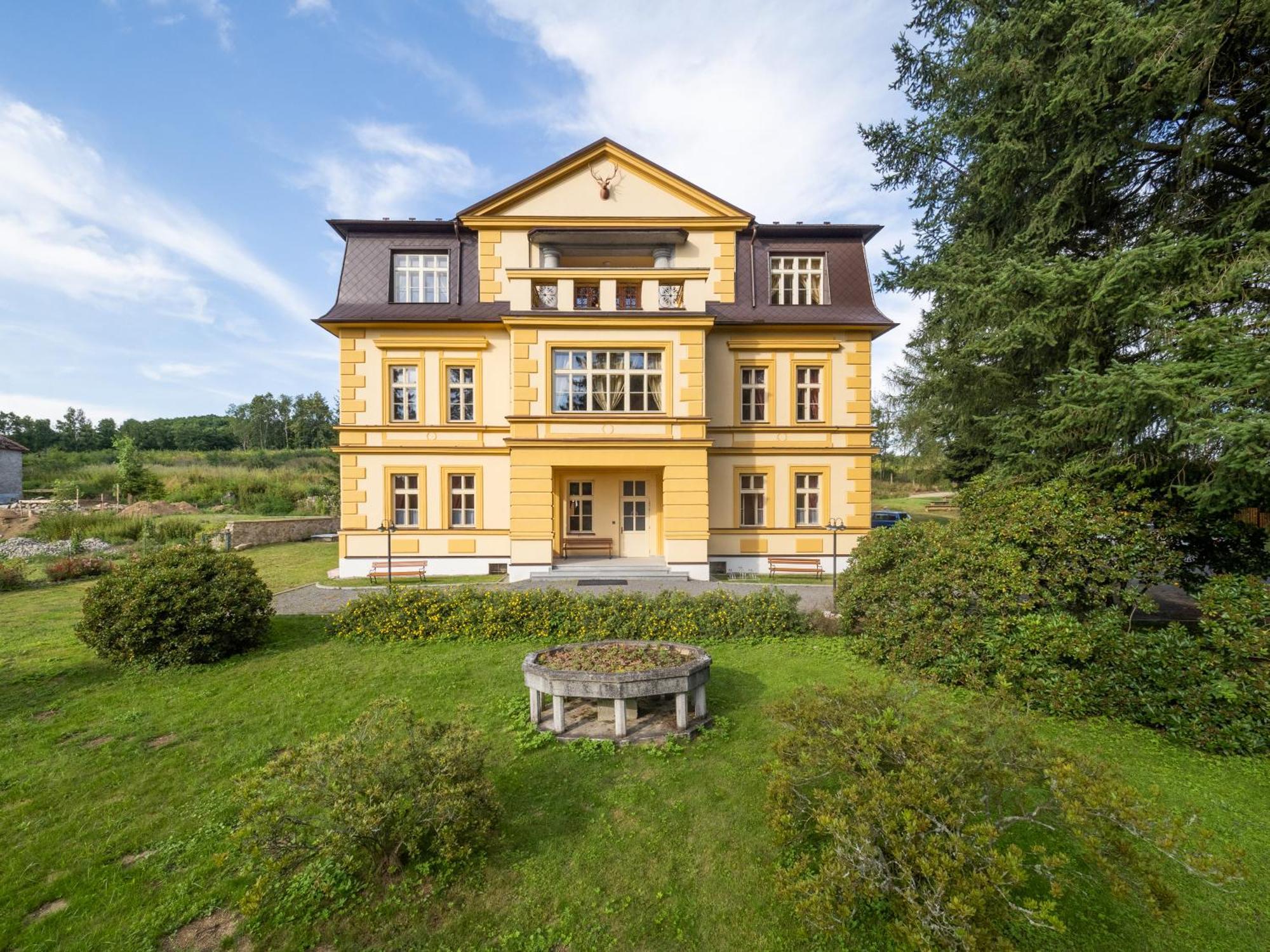 Hotel Zamecek Waldsteinovo Zatisi Svatoslav Zewnętrze zdjęcie