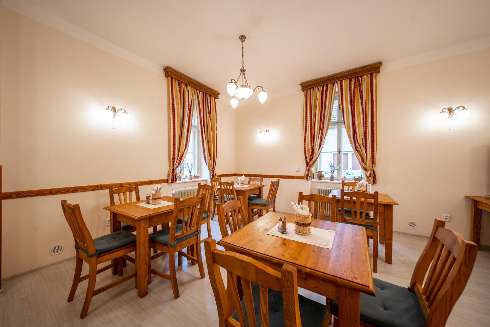 Hotel Zamecek Waldsteinovo Zatisi Svatoslav Zewnętrze zdjęcie
